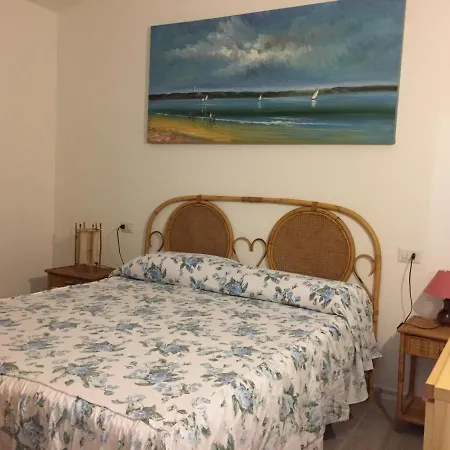 Isuledda N 34 Ristrutturata A 150m Dal Mare Con 2 Stanze Per 6 Persone Posizione Tranquilla Villa