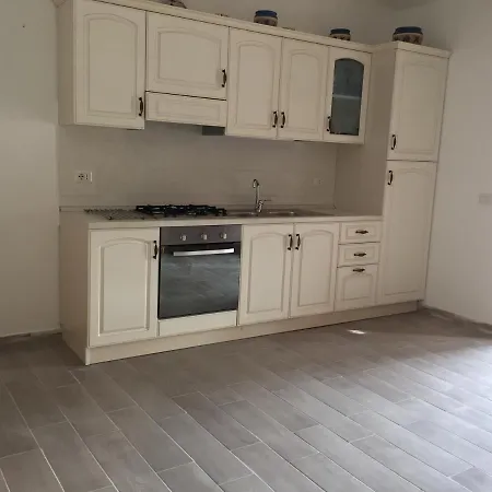 Villa Isuledda N 34 Ristrutturata A 150m Dal Mare Con 2 Stanze Per 6 Persone Posizione Tranquilla *